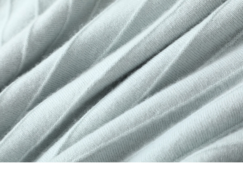 时尚！一眼迷上~羊绒衫女蝙蝠袖圆领纯羊绒毛衣A字伞裙半身裙套装,淘宝优惠券,粉丝福利购,淘宝优惠卷