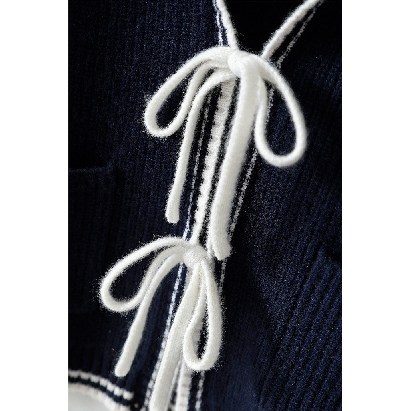 官方！随性腔调~海魂少女海军领蝴蝶结100%纯山羊绒开衫短款毛衣,淘宝优惠券,粉丝福利购,淘宝优惠卷