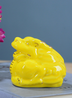 陶瓷客厅招财猪黄色风水工艺品