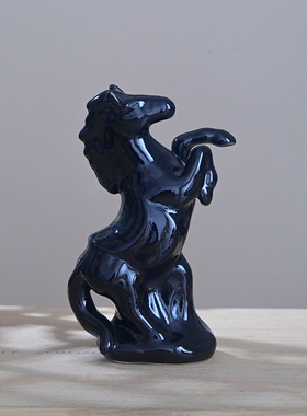 陶瓷小猴子生肖动物摆件招财镇宅风水家居办公摆设工艺品黑色一对