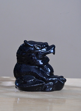 陶瓷小羊摆件风水招财生肖补角家居镇宅客厅工艺装饰摆设黑色一对