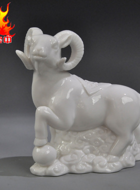 白瓷十二生肖动物礼品摆件