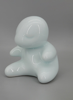 原创陶瓷艺术风礼品雕塑摆件