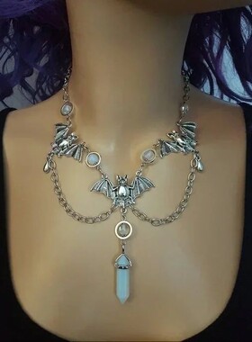 Gothic Bat Necklace, Halloween necklace, Vampire Bat Necklac