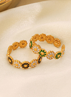 Wind Popular Stainless Steel Flower Ring French Retro 18k Go