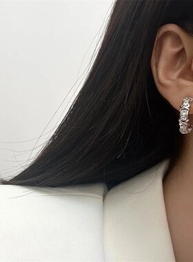 Vintage CC Design Stud Earrings for Women KoreanX Cross Zirc