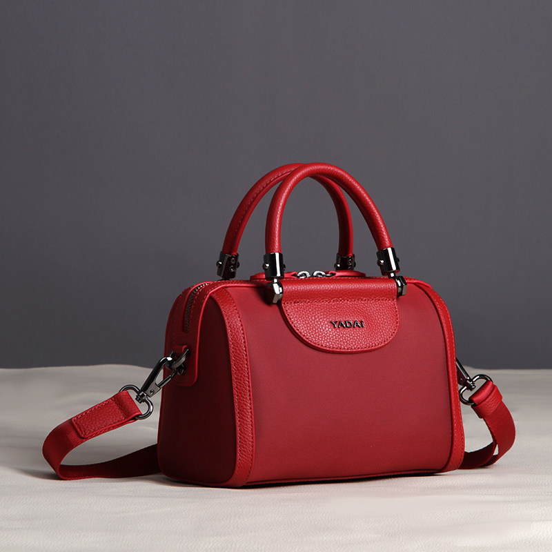 娅黛手提包包女2021 娅黛箱包女士包袋