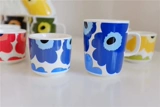 Разное общество Nordic Powant Flower Classic имеет черно -красную и красную, пару, чашки кофейных чашек Mark Cup