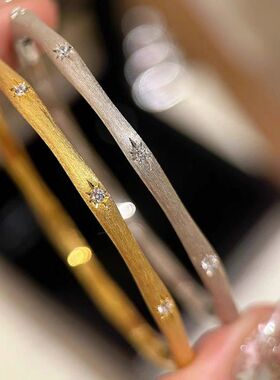 意大利~拉丝工艺绸缎星芒手镯法式复古中古高级感轻奢手环手饰女