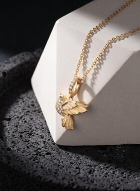 飞鸟中古微镶锆石小鸟吊坠项链时