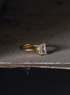 新款泰复古切割白水晶宝石开口戒