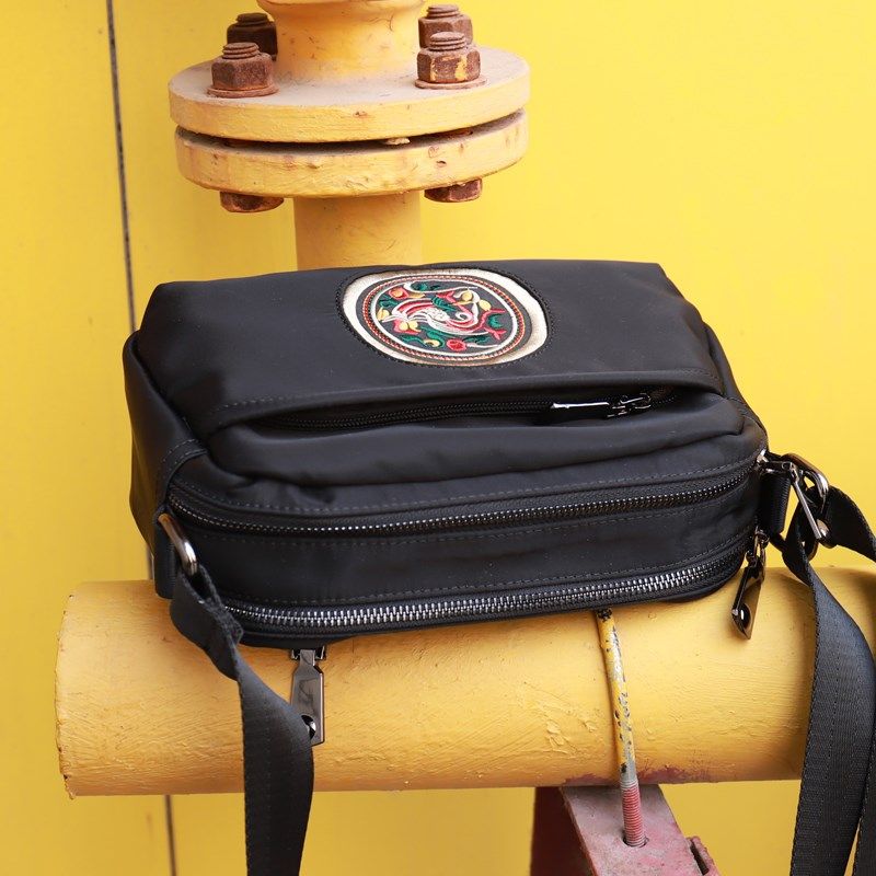 斜挎包大容量牛津布包高级感横款单肩包多层绣花包宽肩带女手机包,淘宝优惠券,粉丝福利购,淘宝优惠卷