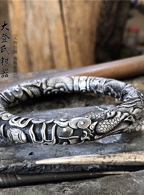 999纯银手镯龙抱柱祥云银手镯手工男士霸气银手镯圆柱龙纹银手镯