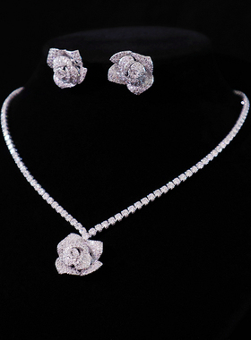 锆石项链耳环套装女百搭小众设计感花朵高级感新娘婚纱晚礼服配饰