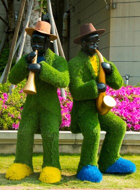 户外玻璃钢卡通绿植音乐人雕塑园林F商场售楼部人物美陈装饰摆件