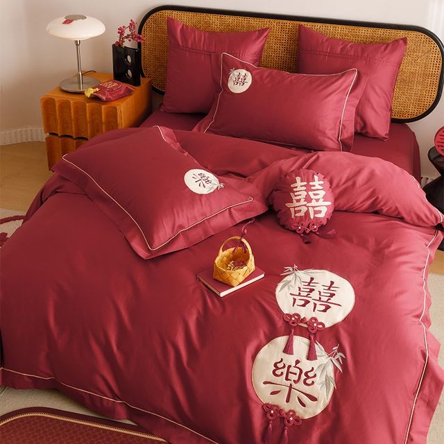 Retro Chinese wedding bed four-piece set of cotton 10A0 pieces of wedding embroidery red wedding quilt cover sheets and cover