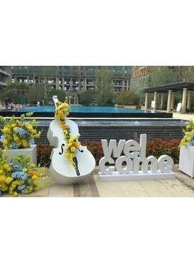 户外大提琴花架雕塑落地摆件创意金属婚庆道具园林庭院景观装饰品