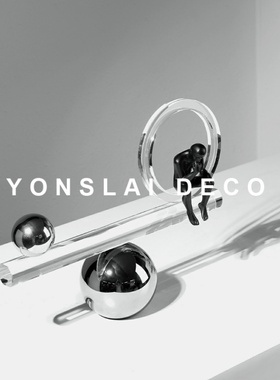 现代创意几何水晶平衡板思考者人物摆件样板间家居客厅博古架雕塑