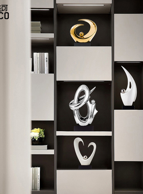 轻奢创意工艺品摆件高档客厅酒柜书柜书架办公桌艺术雕塑软装饰品