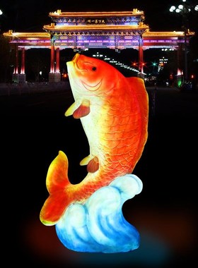 户外玻璃a钢发光鱼摆件动物模型喷水鲤鱼雕塑酒店庭院花园水池装