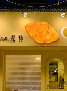 奶茶店创意冰淇淋壁挂装饰品彷真面包门头摆件商铺发光玻璃钢雕塑