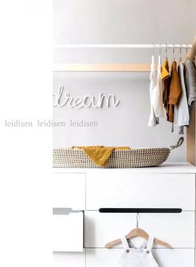 样板房衣帽间男孩儿童房衣柜服饰外套衬衣包鞋子套装摆件软装饰品