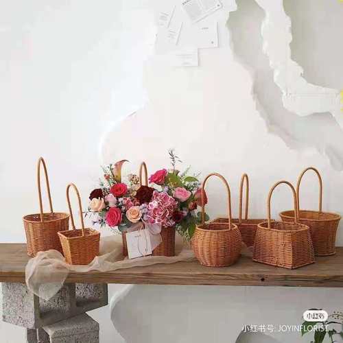 仿藤条手工编织花篮田园风系列塑料藤编手提篮绿植小花篮装饰摆件 - 图1