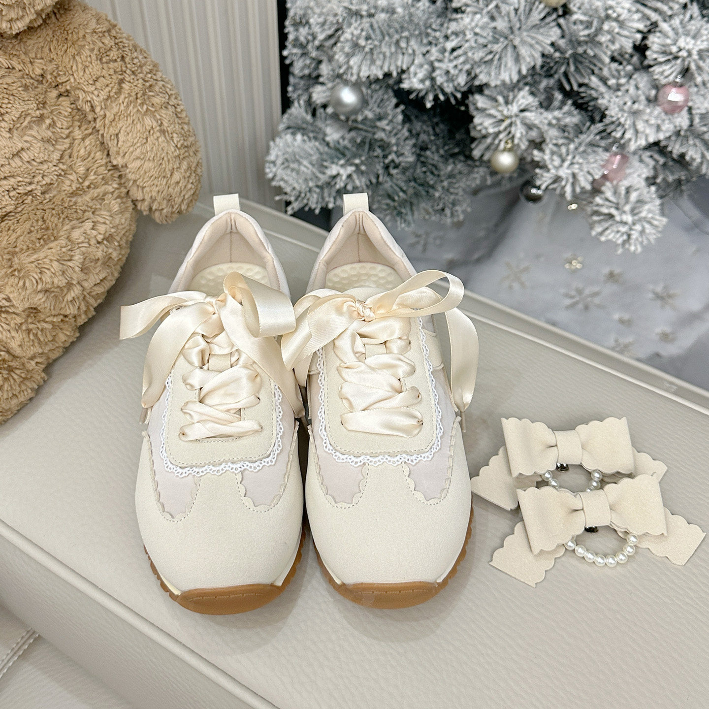 在逃甜心运动鞋原创设计洛丽塔可爱蕾丝球鞋桃小桃lolita现货,淘宝优惠券,粉丝福利购,淘宝优惠卷