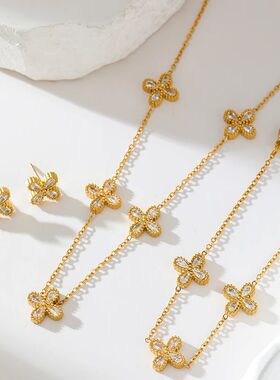 GANEMLY 316L Stainless Steel Flower Zirconia Bracelet