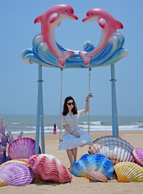 户外网红打卡爱心风车吊椅雕塑