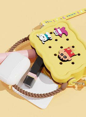 蜡笔小新正版DIY手提斜挎包单肩手提零钱包可爱卡通硅胶迷你方包