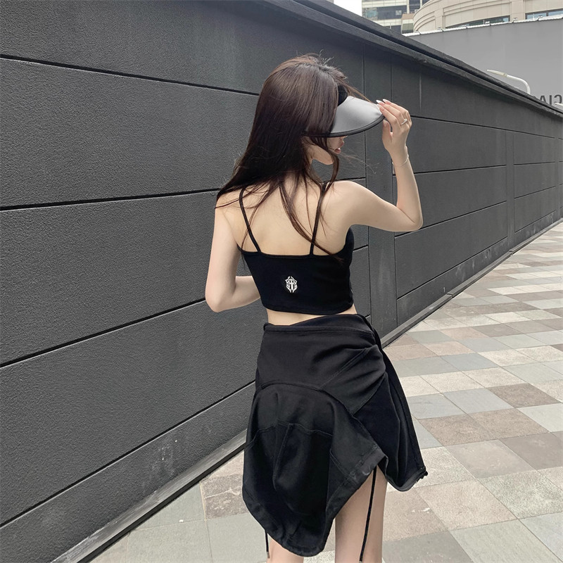 基础百搭自带胸垫梵文刺绣背心吊带女夏季内搭外穿显瘦设计感上衣,淘宝优惠券,粉丝福利购,淘宝优惠卷