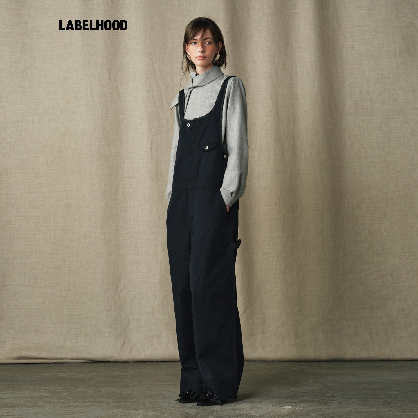 【MARCHEN】蕾虎百搭秋冬气质珀斯刺绣背带裤时尚宽松女士休闲裤,淘宝优惠券,粉丝福利购,淘宝优惠卷