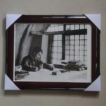 Comrade Mao Zedong Writing (On a protracted war) The big original black and white old photo with picture frame 30cm 5 #