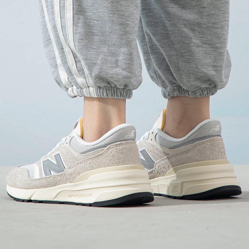 New Balance NB女鞋复古运动鞋情侣休闲鞋男鞋经典老爹鞋U997RCE