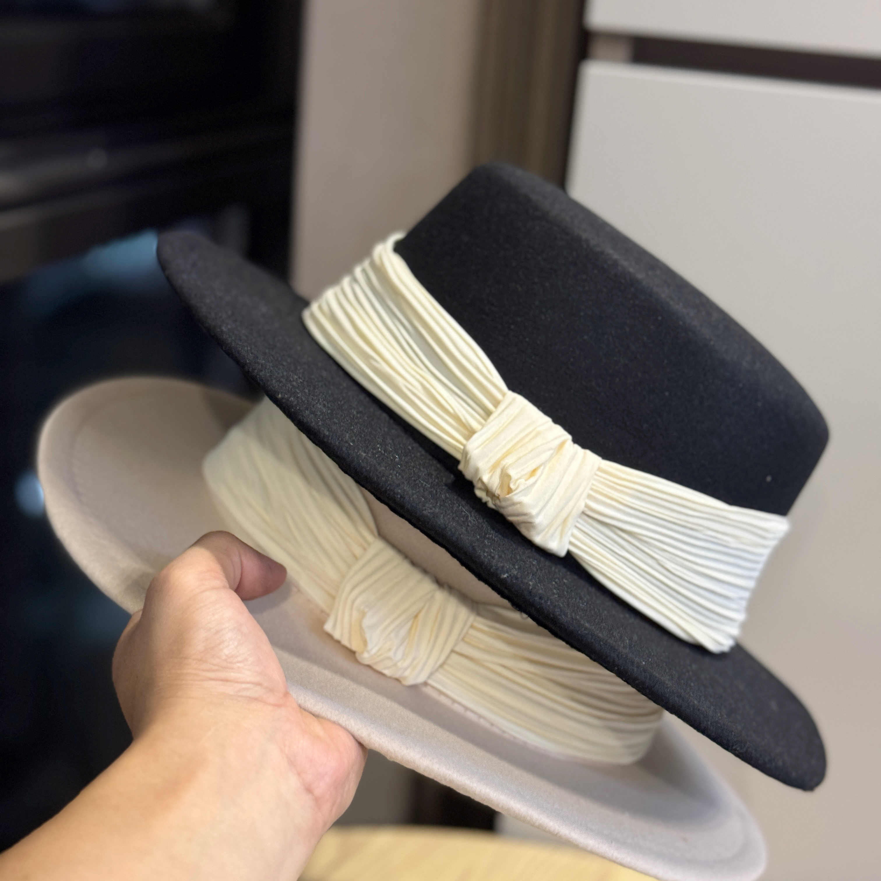 法式羊毛呢金丝带礼帽女士秋冬保暖轻奢爵士帽保暖法式复古时装帽,淘宝优惠券,粉丝福利购,淘宝优惠卷