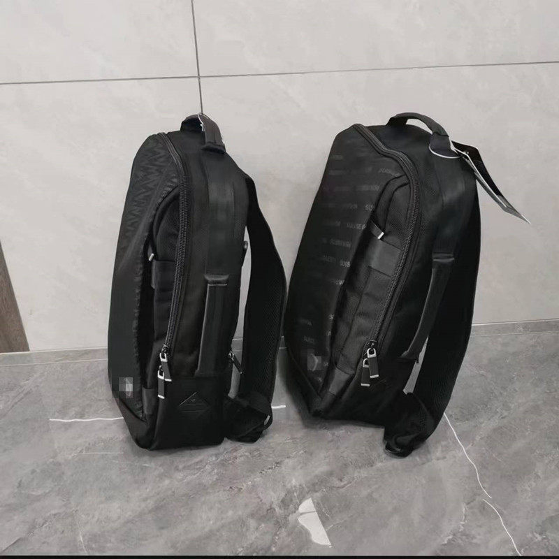 新款商务双肩包男手提电脑背包防水耐磨两用户外旅行包学生书包,淘宝优惠券,粉丝福利购,淘宝优惠卷