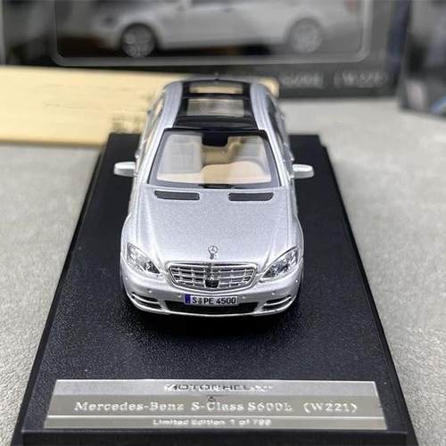 Motorhelix 1:64 奔驰 S-Class S600L W221 银色 合金汽车模型 - 图1