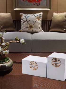 新中式风样板房间卧室软装饰品