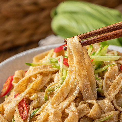 顶大拌凉皮儿方便面麻酱味热汤凉拌面非油炸速食 20袋装整装批发 - 图2