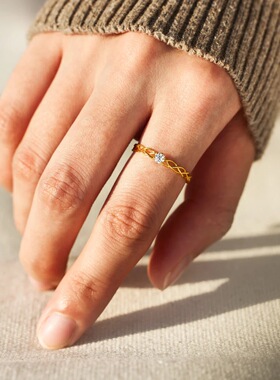 S925纯银轻奢爱交织女士食指环