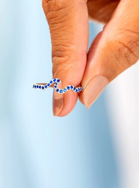 S925纯银水波浪戒指女轻奢简约