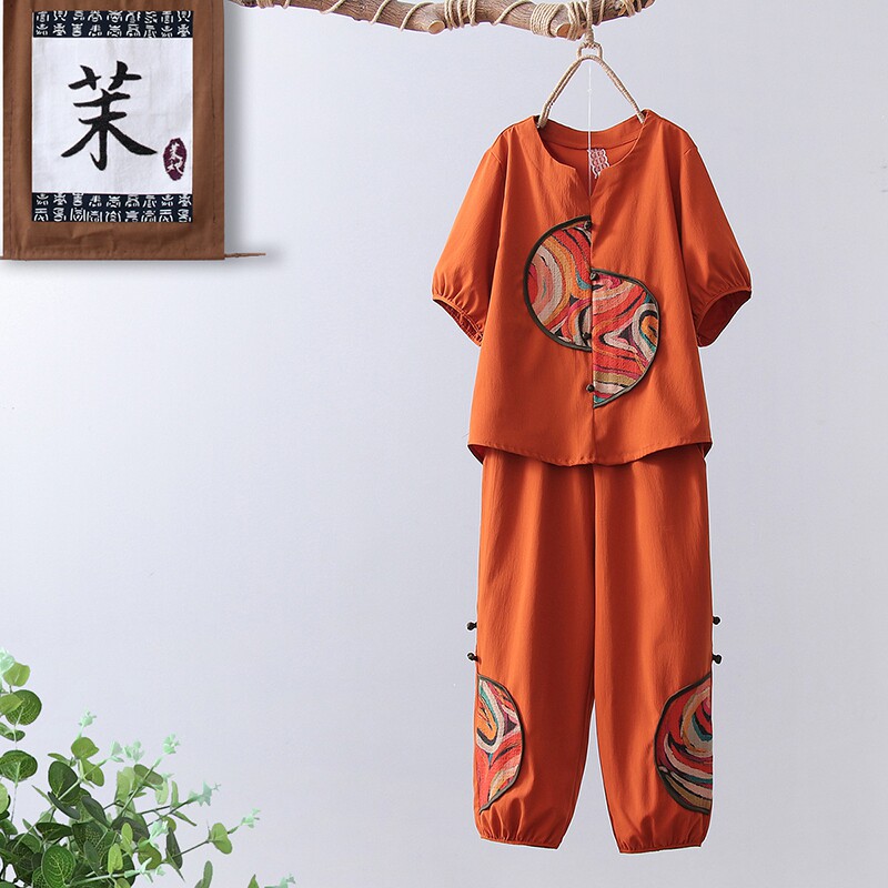  茉她女装中老年女装