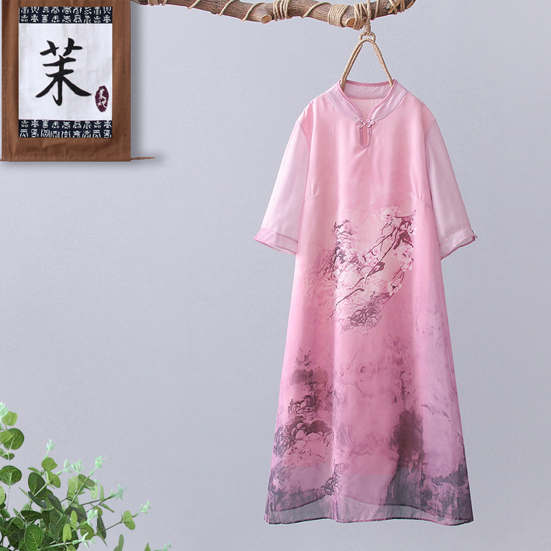  茉她女装中老年女装