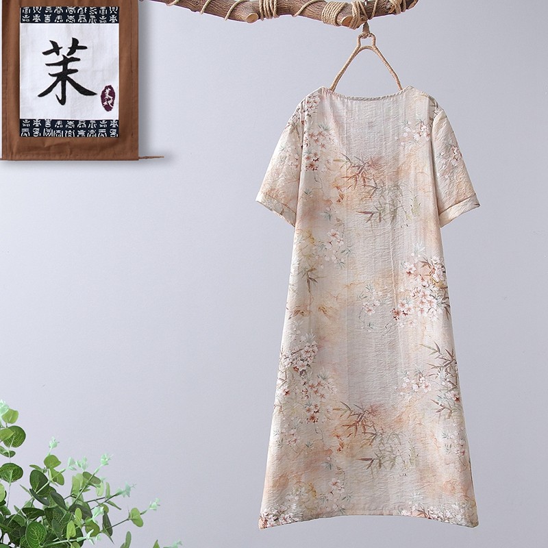  茉她女装中老年女装