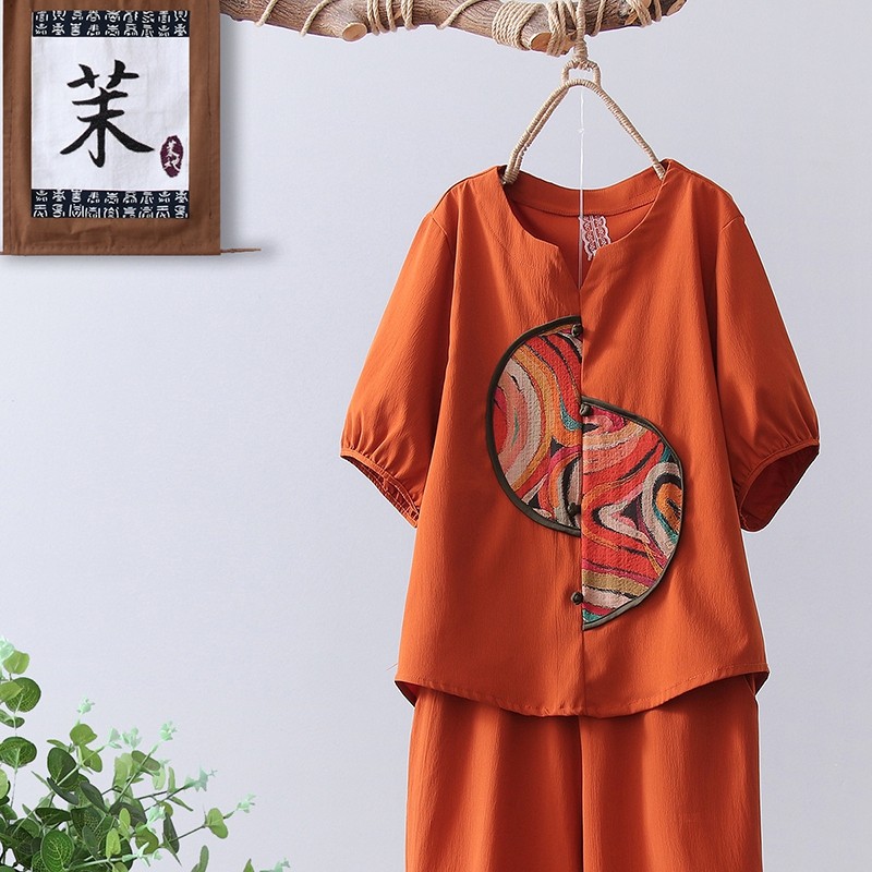  茉她女装中老年女装