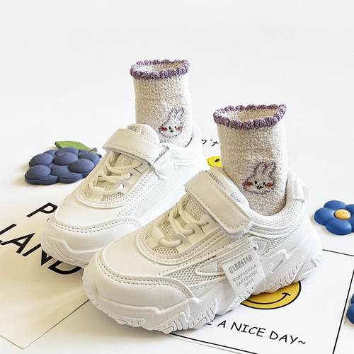 爱嘀嗒儿童袜子秋冬季加厚保暖珊瑚绒卡通可爱小兔男女童中高筒袜 - 图1