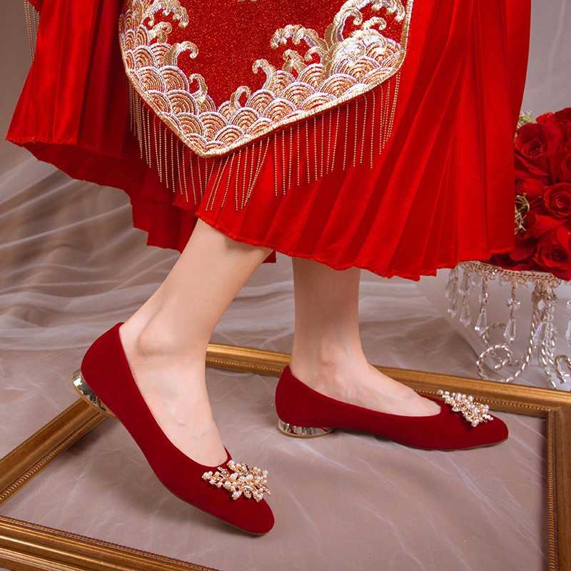 红色婚鞋女春季中式秀禾服新娘鞋孕妇平底订婚结婚鞋低跟单鞋女鞋,淘宝优惠券,粉丝福利购,淘宝优惠卷