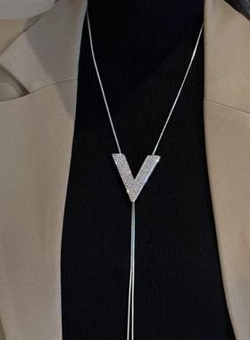 秋冬抽拉V字时尚毛衣链长款ins小众个性高级锁骨设计百搭时尚项链