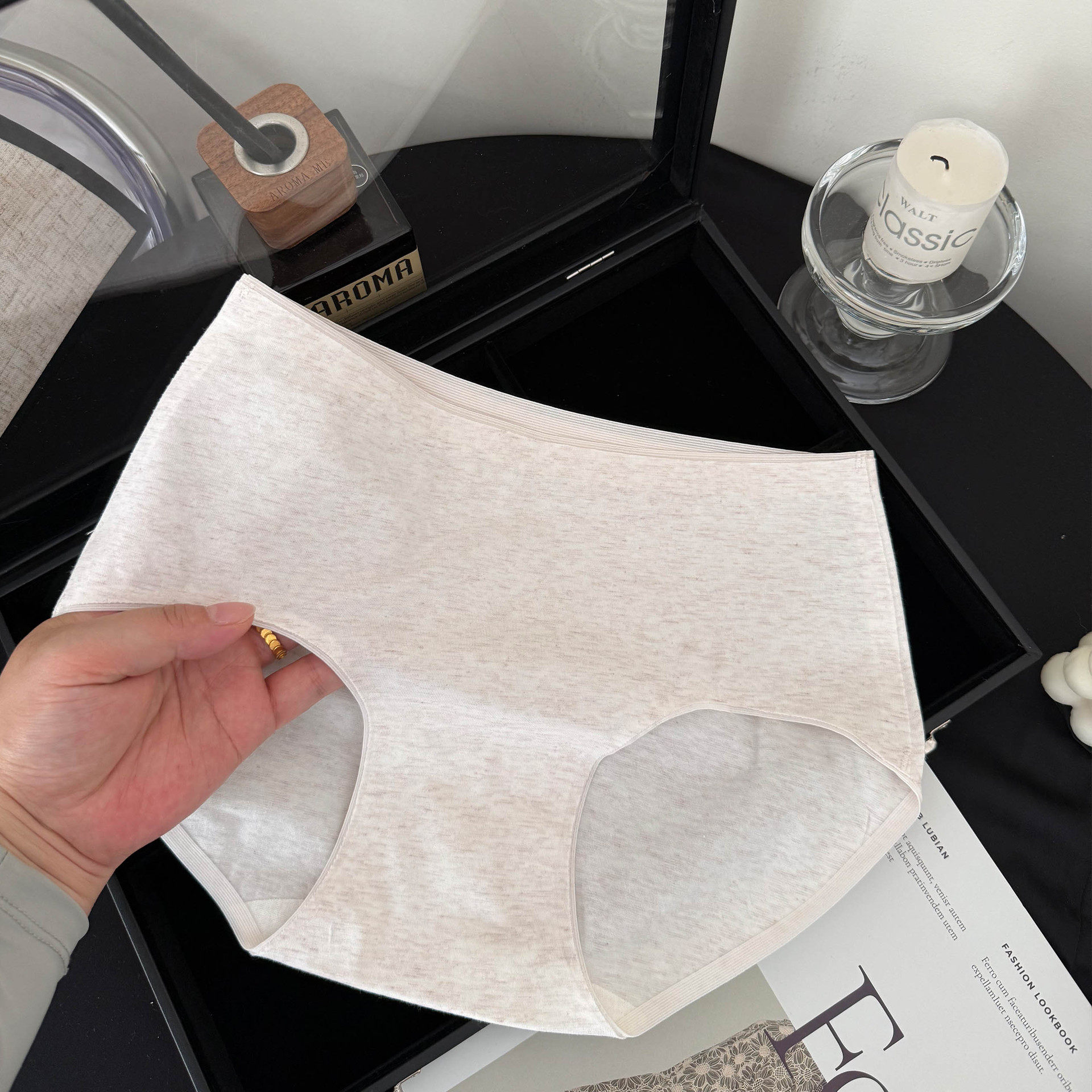 新款甜美系益生菌7A底档亲肤包臀无痕彩纱纯棉中腰女士内裤K412,淘宝优惠券,粉丝福利购,淘宝优惠卷